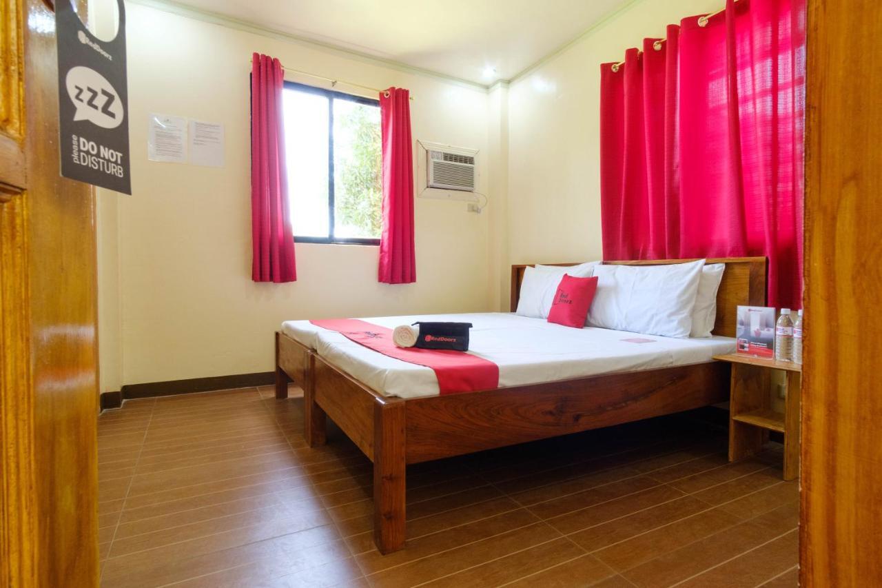 Reddoorz @ Poblacion 6 Đảo Coron Ngoại thất bức ảnh
